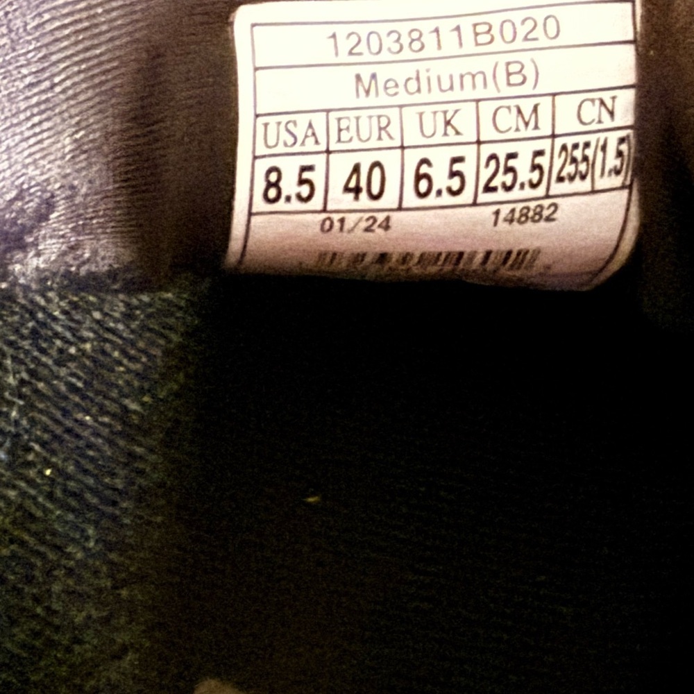 Brooks Men's Black Adrenaline GTS Athletic Shoes - Picture 5 of 6